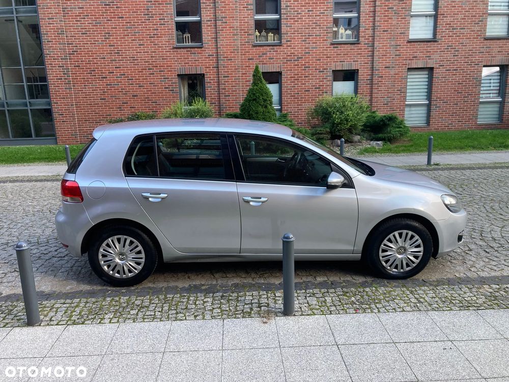 Volkswagen Golf 1.6 TDI DPF Trendline - 6