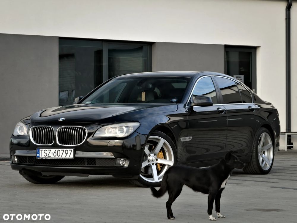 BMW Seria 7 740d - 3
