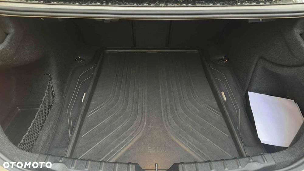 BMW Seria 3 320d Modern Line - 13