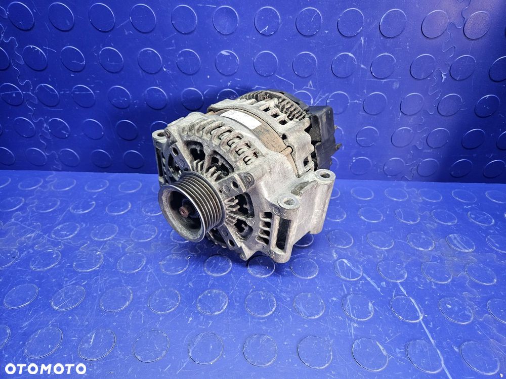 ALTERNATOR kompletny silnika AUDI Q7 4M ORYGINAŁ | 06E903024G