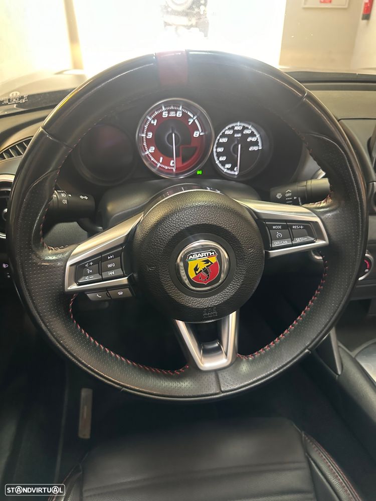 Abarth 124 Spider 1.4 MultiAir Turbo - 26