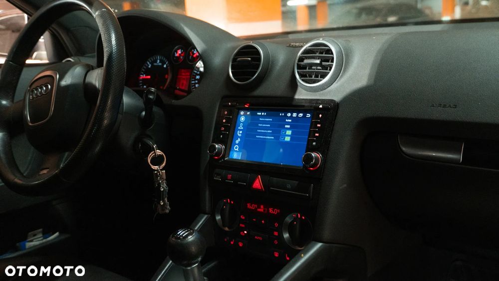 Audi A3 2.0 TDI DPF S line Sportpaket - 10