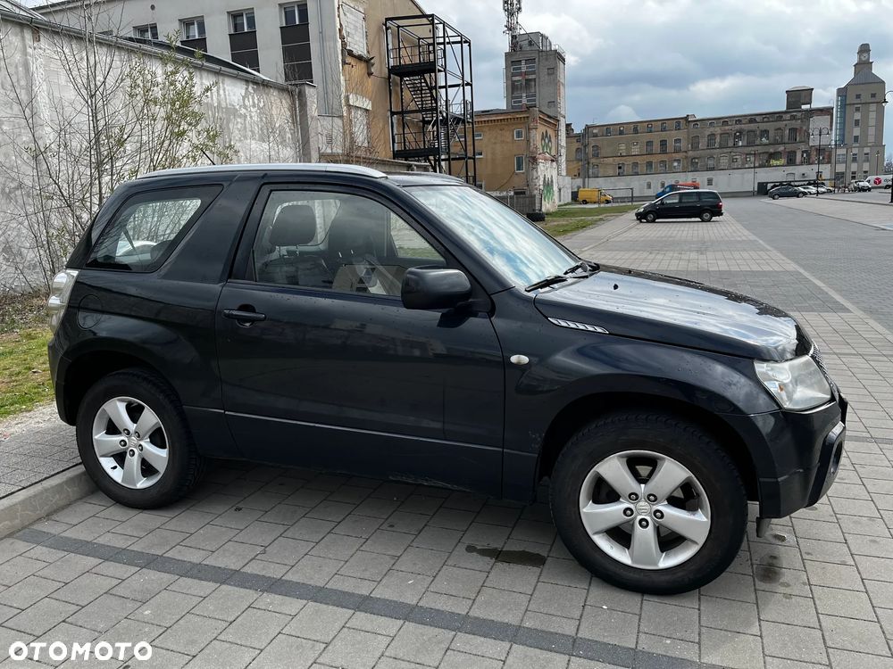 Suzuki Grand Vitara 1.6 - 7