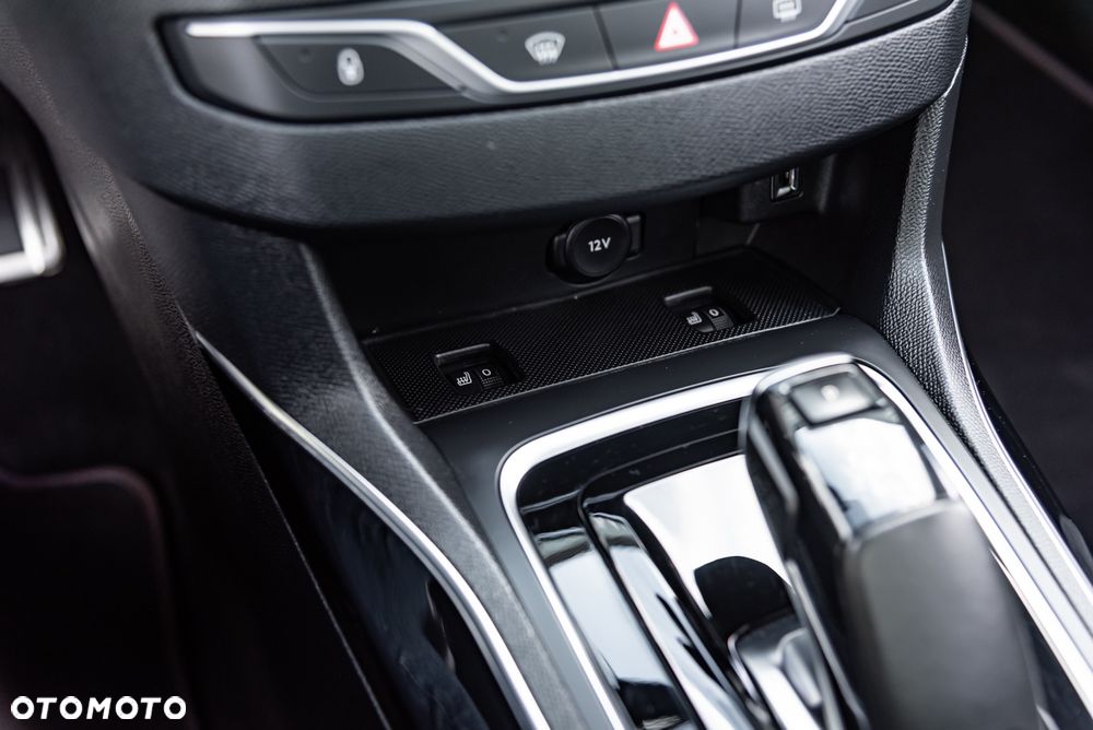 Peugeot 308 BlueHDi 180 EAT6 GT - 32