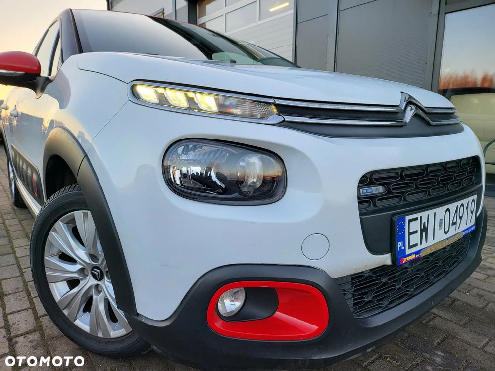 Citroën C3 Pure Tech 82 SHINE - 1