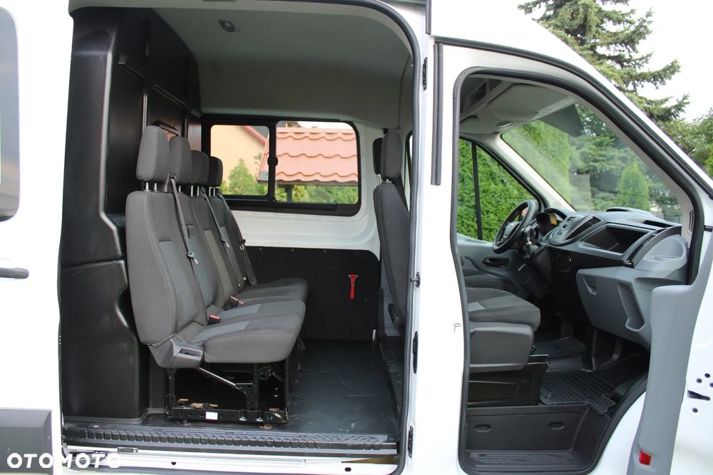 Ford Transit - 24