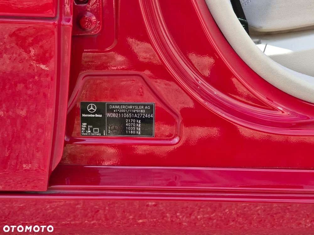 Mercedes-Benz Klasa E 320 Classic - 23