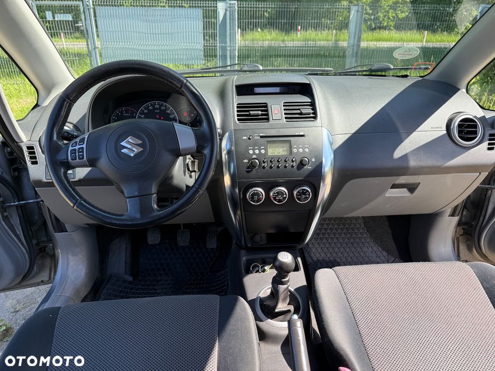 Suzuki SX4 - 15
