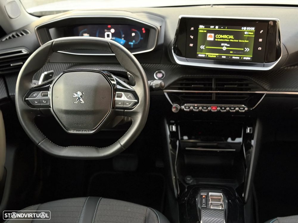 Peugeot 2008 1.2 PureTech Allure Pack EAT8 - 6
