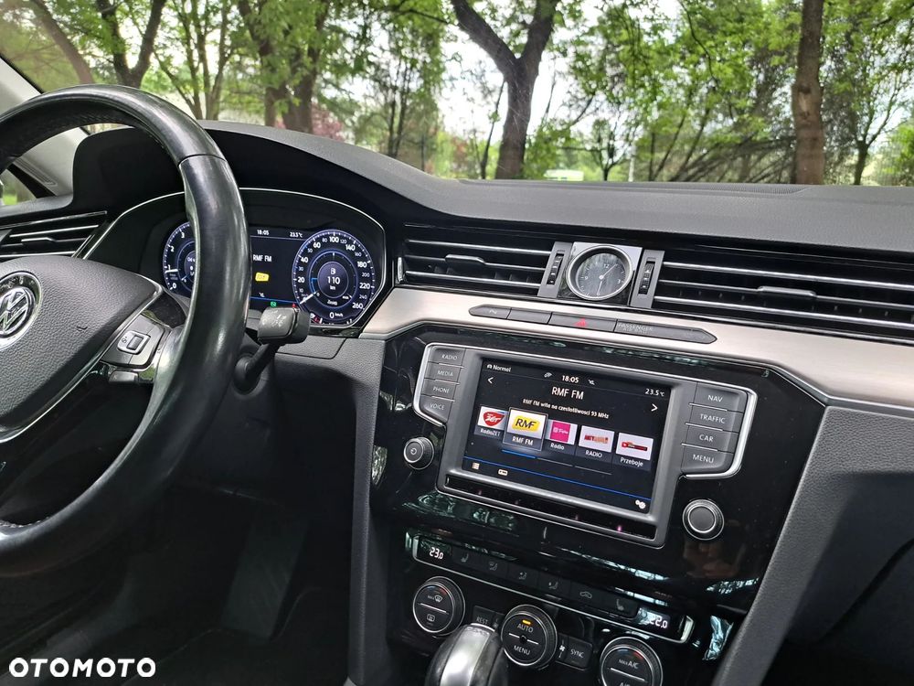 Volkswagen Passat 2.0 TSI BMT Highline DSG - 4