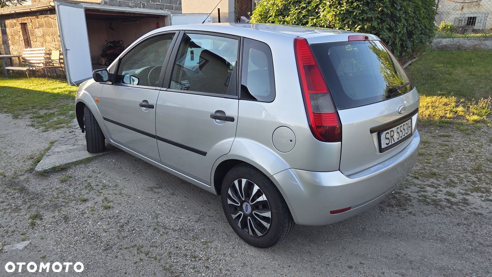 Ford Fiesta 1.4 - 6