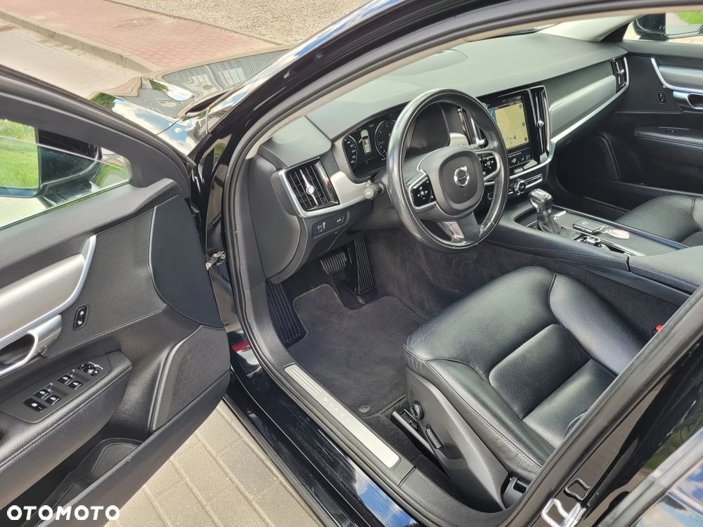 Volvo V90 D4 Geartronic Momentum - 10