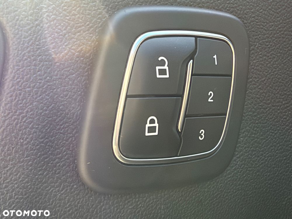Ford Escape 2.0 EcoBoost AWD Titanium - 15