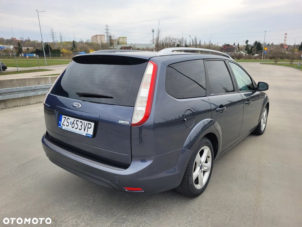 Ford Focus 1.8 Style - 5