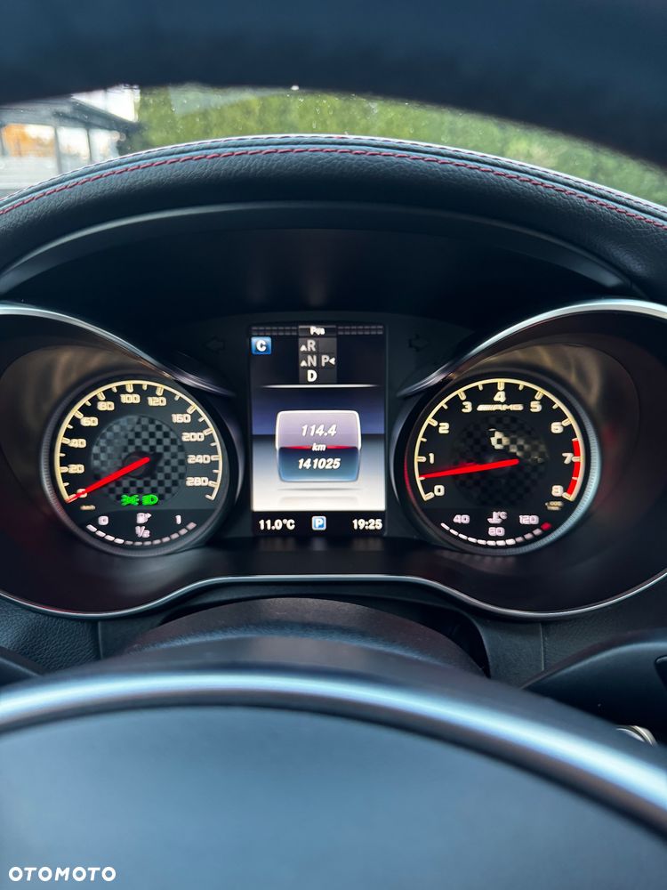 Mercedes-Benz Klasa C AMG 43 4Matic 9G-TRONIC - 23