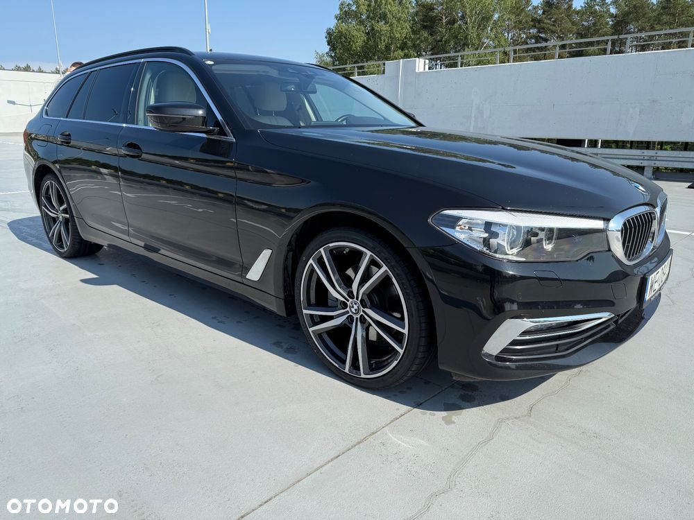 BMW Seria 5 520d xDrive Luxury Line - 10