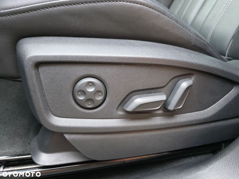 Audi Q5 45 TFSI quattro S tronic S line - 31