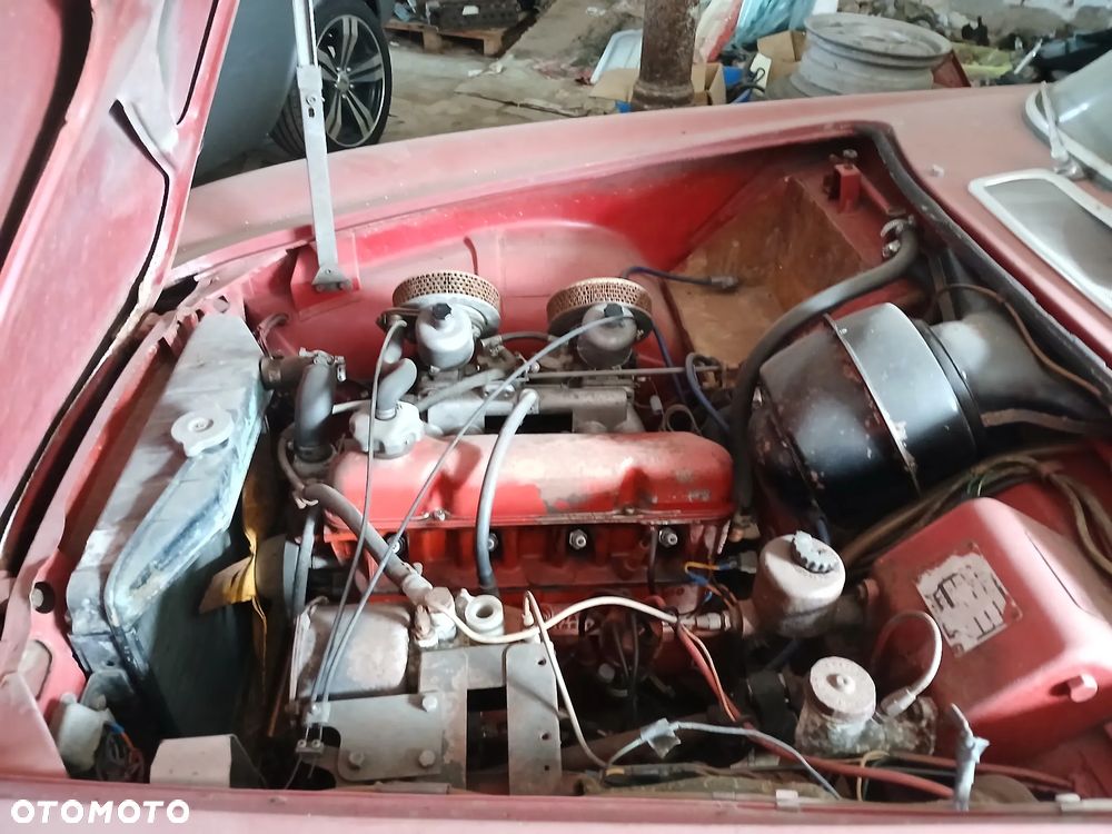 Volvo P1800 - 12