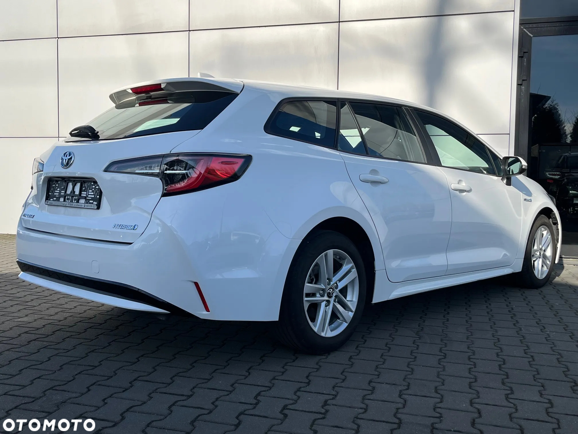 Toyota Corolla 1.8 Hybrid Comfort - 8