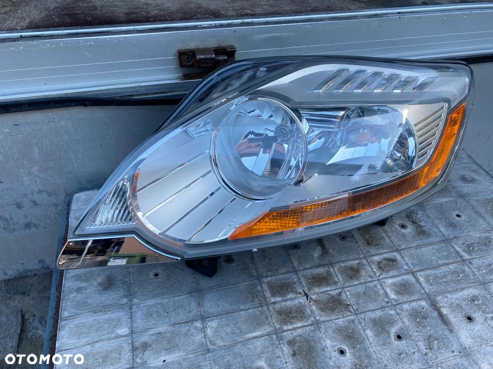 lampa kuga I H7 H1 lewa eu cała - 1