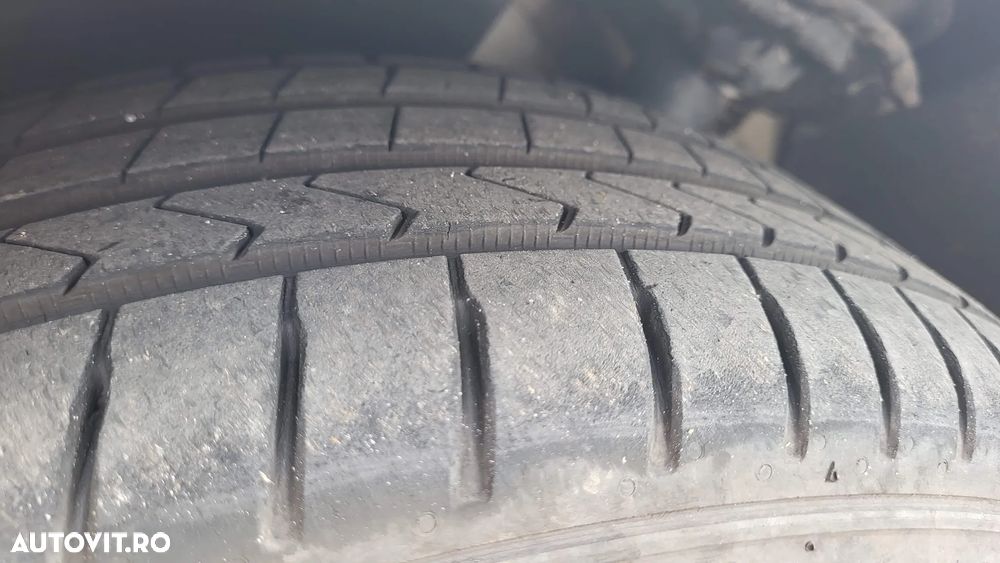 Volkswagen Golf 2.0 TDI (BlueMotion Technology) DSG Comfortline - 30