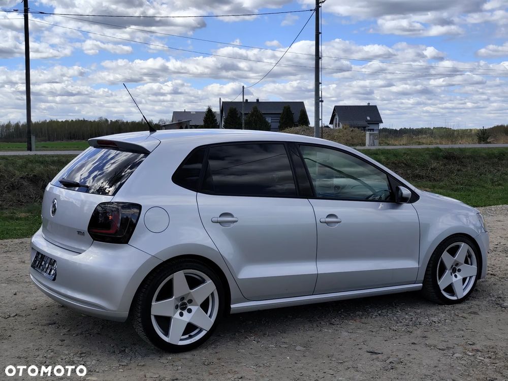 Volkswagen Polo - 4