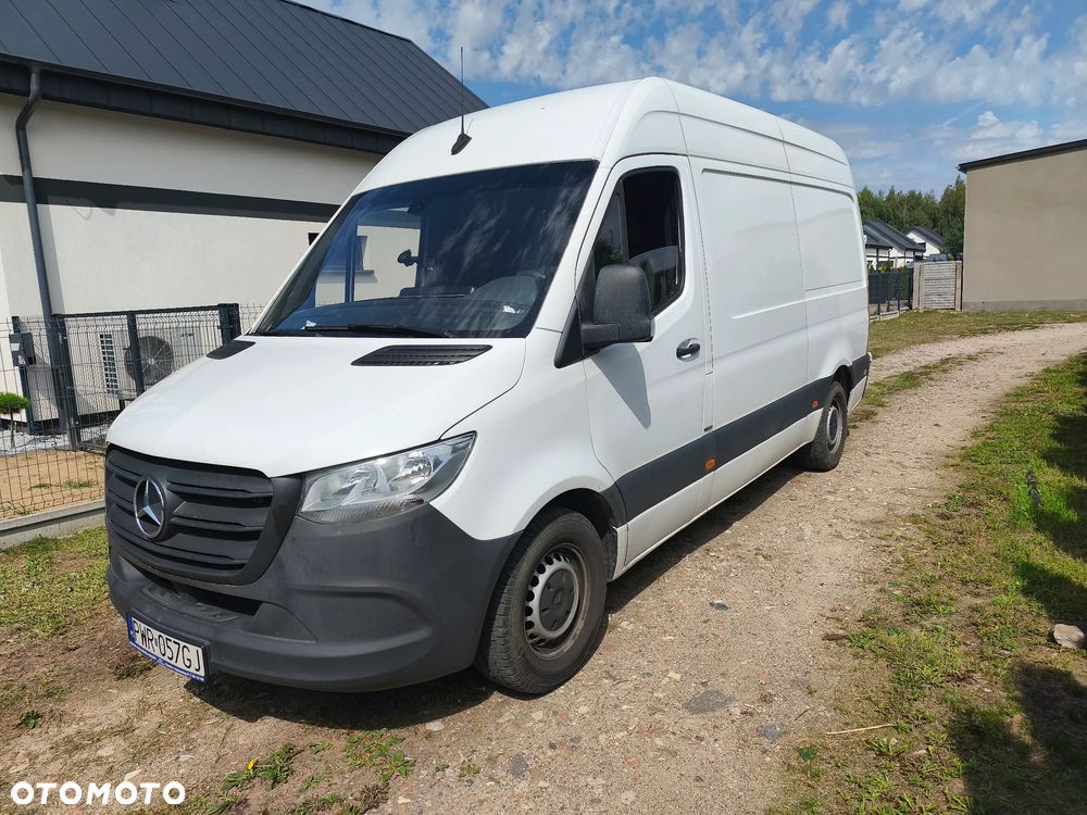 Mercedes-Benz Sprinter - 5