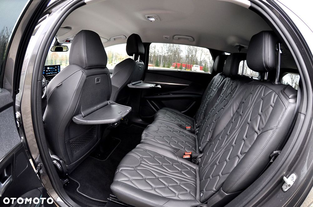 Peugeot 5008 BlueHDi 180 EAT8 Roadtrip - 25