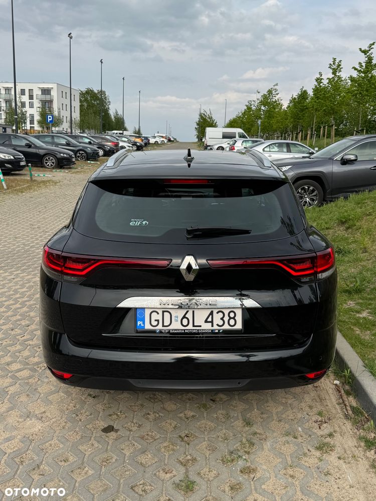 Renault Megane 1.3 TCe Intens - 11