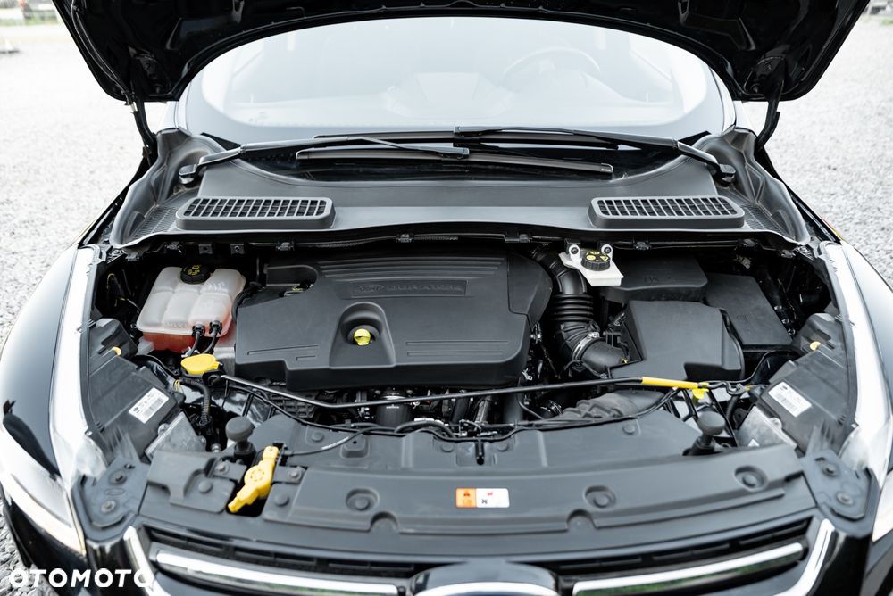 Ford Kuga - 38