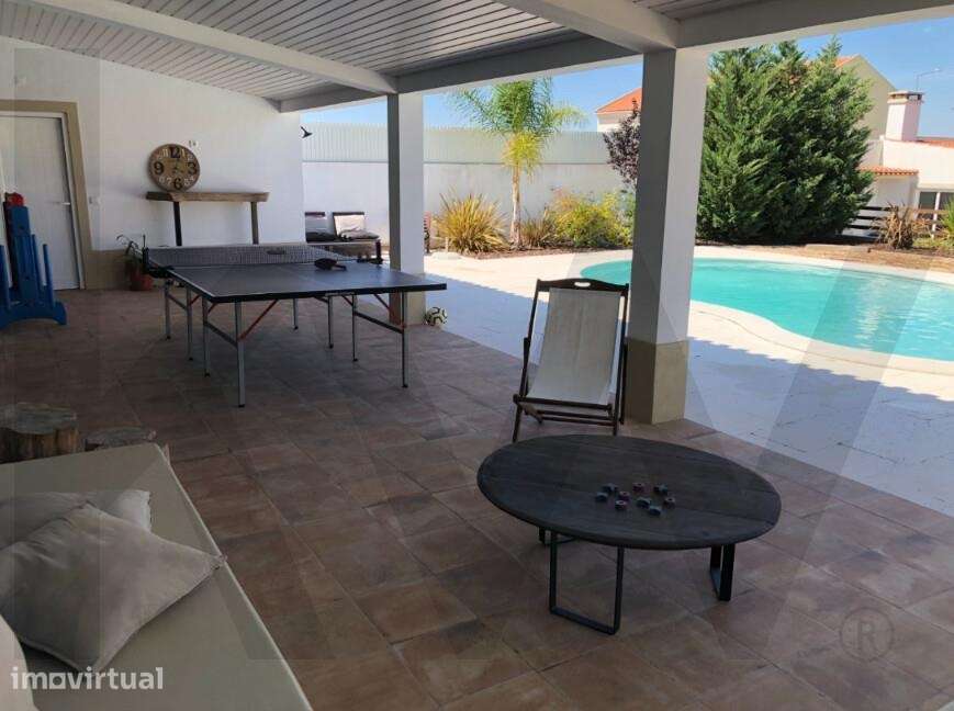 Excelente moradia T5 com piscina, Jardim , garagem e zona de lazer- Af - Grande imagem: 4/21