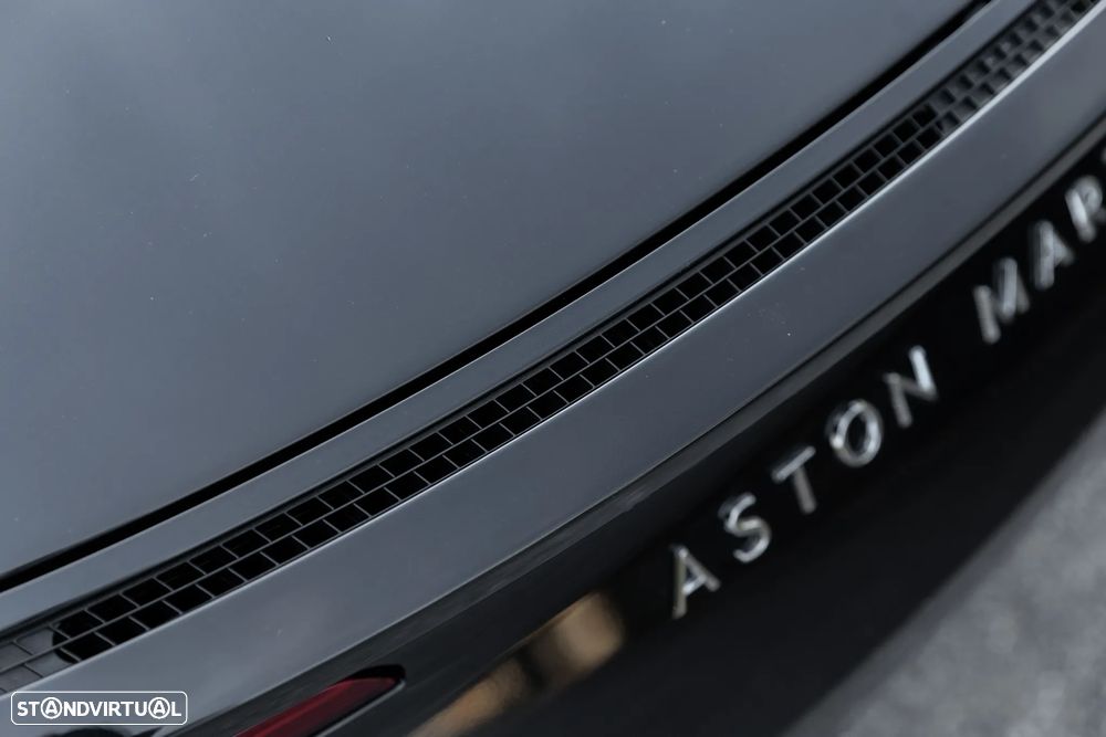 Aston Martin DB12 Coupé V8 Auto - 14