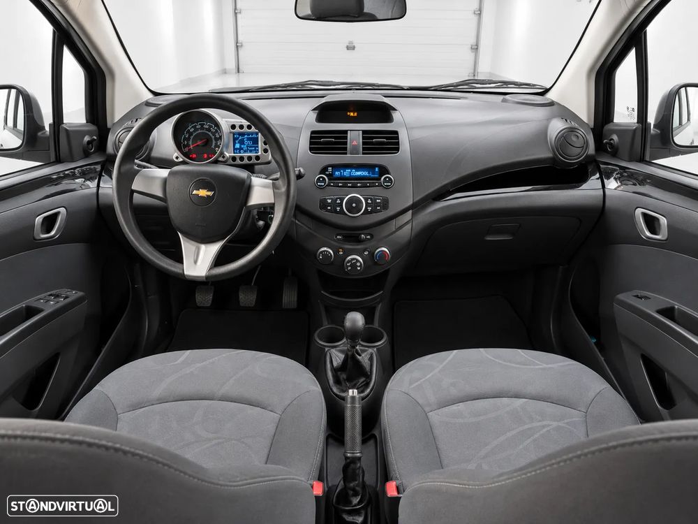 Chevrolet Spark 1.0 LS - 4