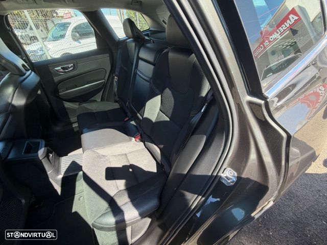 Volvo XC 60 2.0 T8 PHEV Momentum AWD - 16