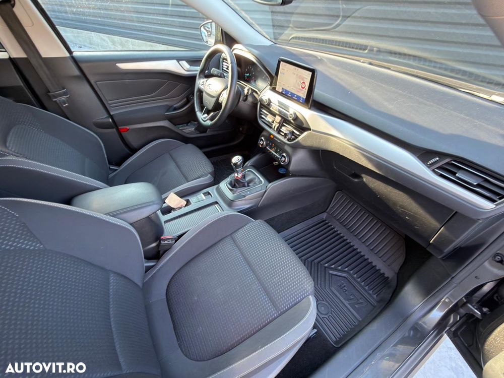 Ford Focus 1.0 EcoBoost Hybrid COOL&CONNECT - 9