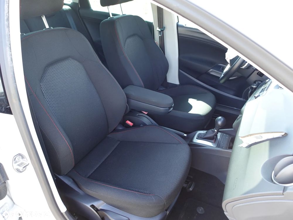 Seat Ibiza 1.4 TSI DSG FR - 6