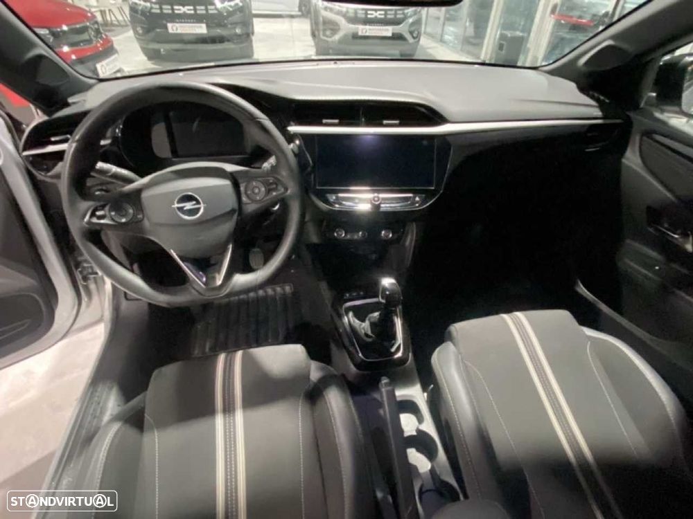 Opel Corsa 1.2 T GS - 11