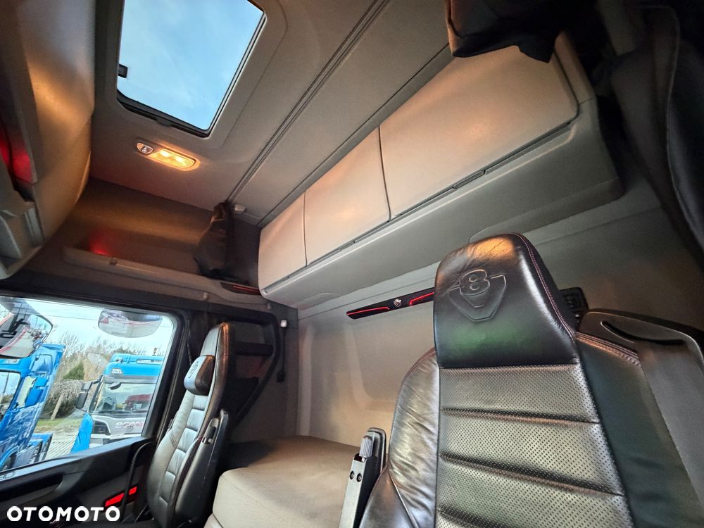 Scania 580s Scania z Niemiec ASO kontrakt serwisowy idealny stan v8 4x2 - 40