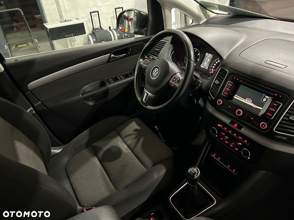 Volkswagen Sharan 2.0 TDI BlueMotion Technology Highline - 27