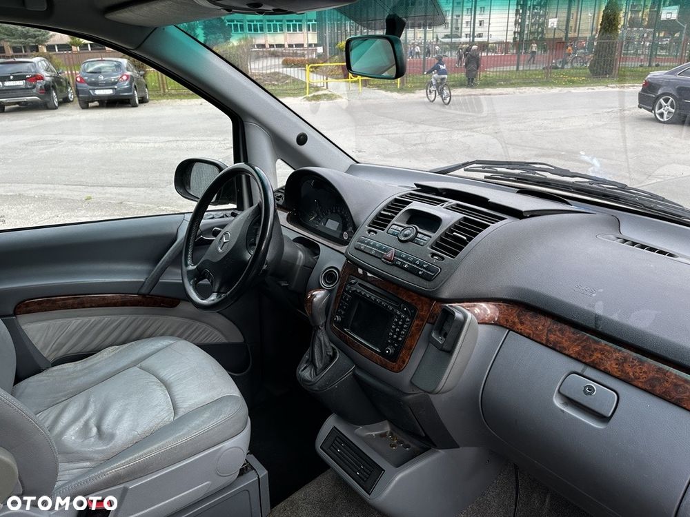 Mercedes-Benz Viano - 8