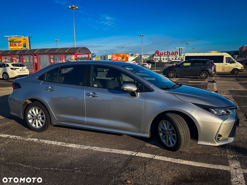 Toyota Corolla 1.8 Hybrid Comfort - 2