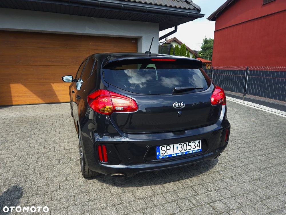 Kia Ceed 1.6 T-GDI GT-Track - 15