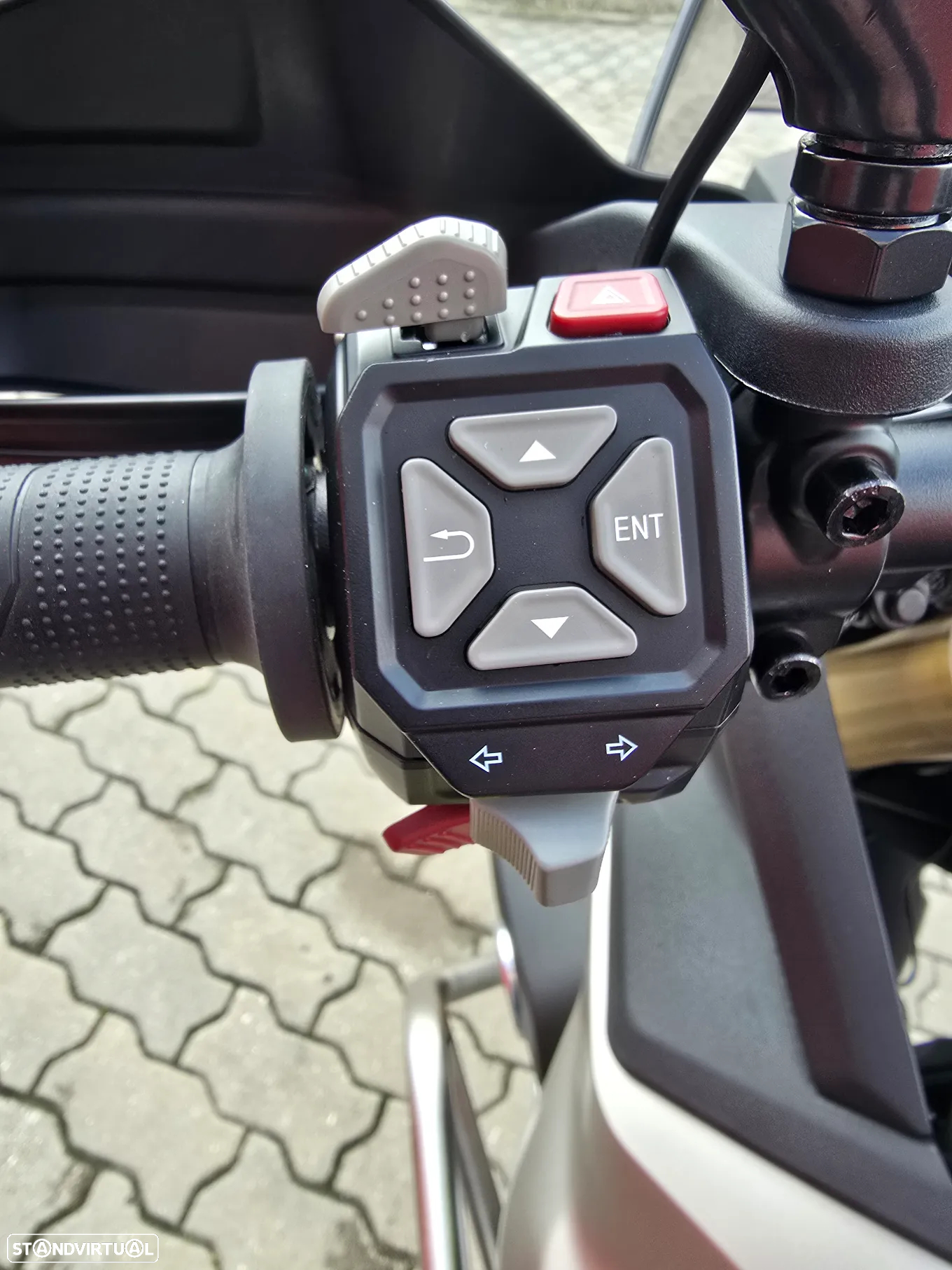 Voge 900DSX E5+ Full Power - 11