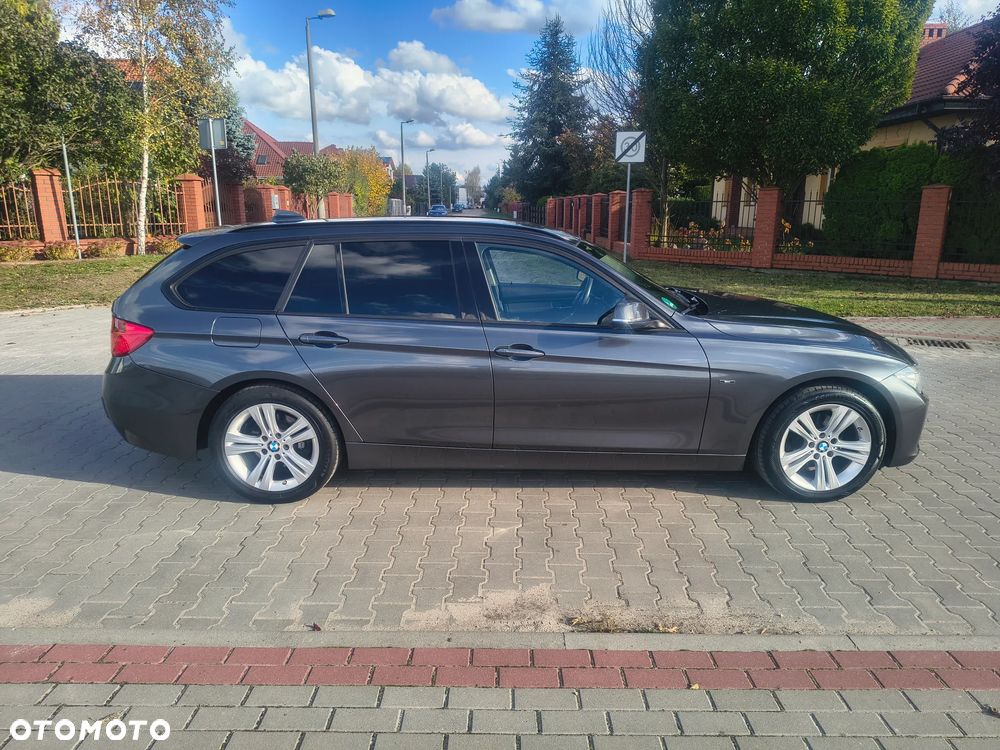 BMW Seria 3 318d Sport Line - 10