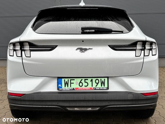 Ford Mustang Mach-E - 5