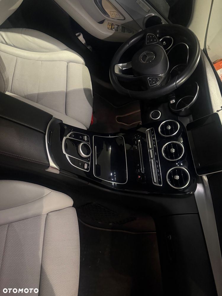 Mercedes-Benz Klasa C 200 7G-TRONIC - 13
