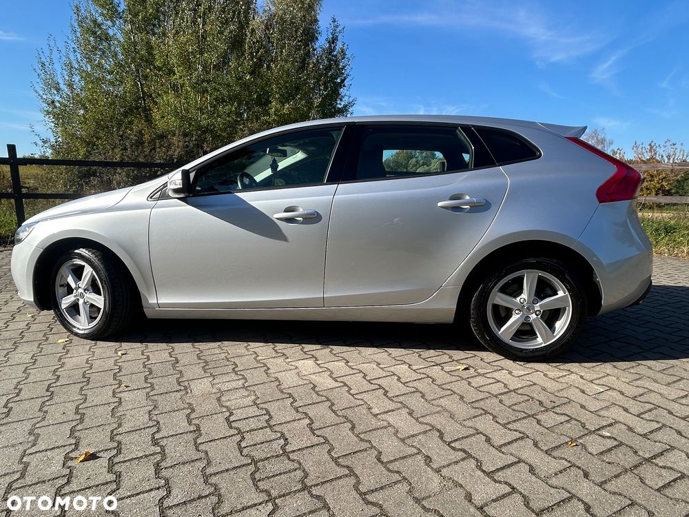 Volvo V40 - 13