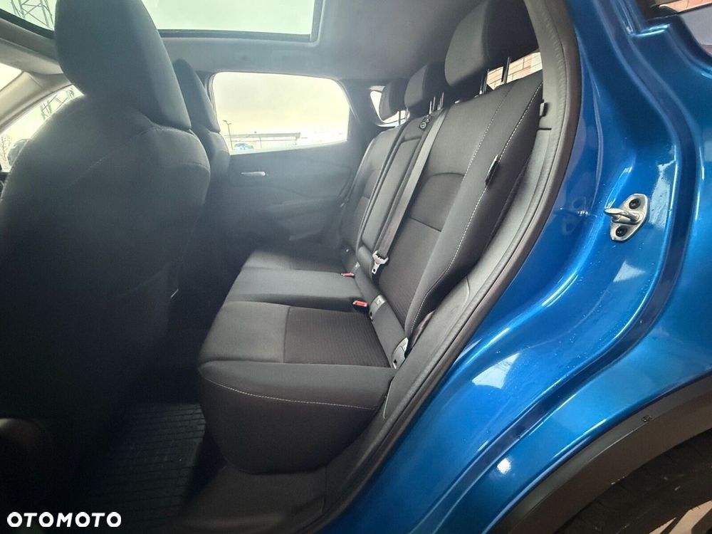 Nissan Qashqai 1.3 DIG-T MHEV N-Connecta Xtronic - 11