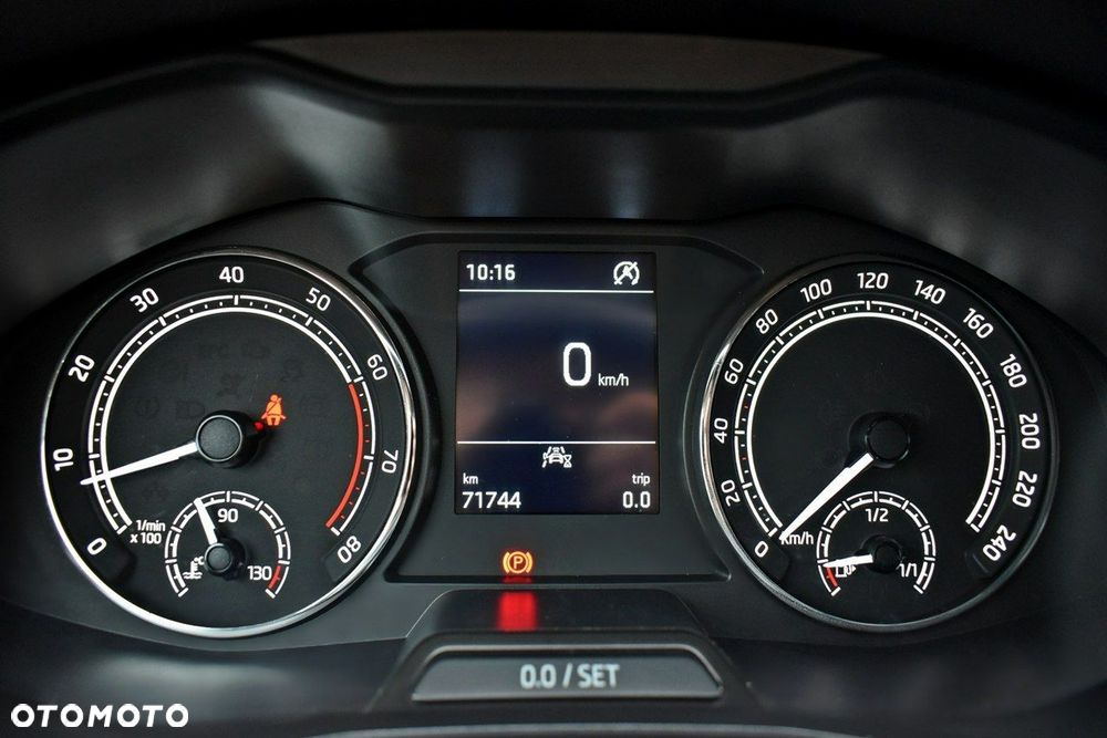 Skoda Scala 1.5 TSI Ambition - 16