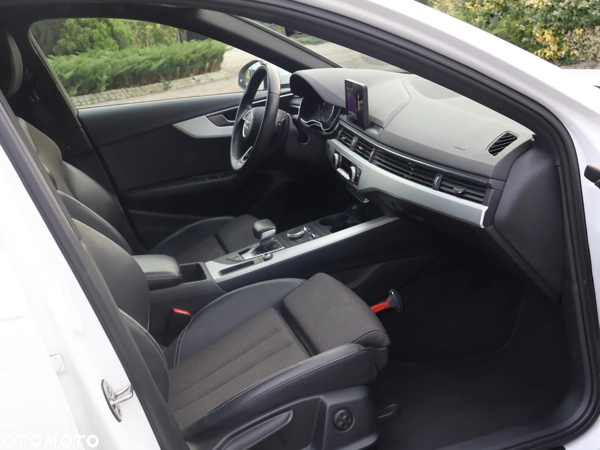 Audi A4 - 33